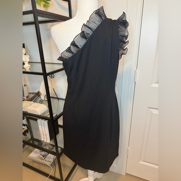 NWT Maggy London Womens Mini Ruffled Cocktail And Party Dress Black Size 14 - Picture 6 of 9